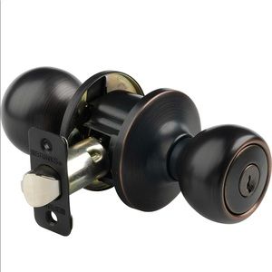 Brinks keyed entry doorknob
